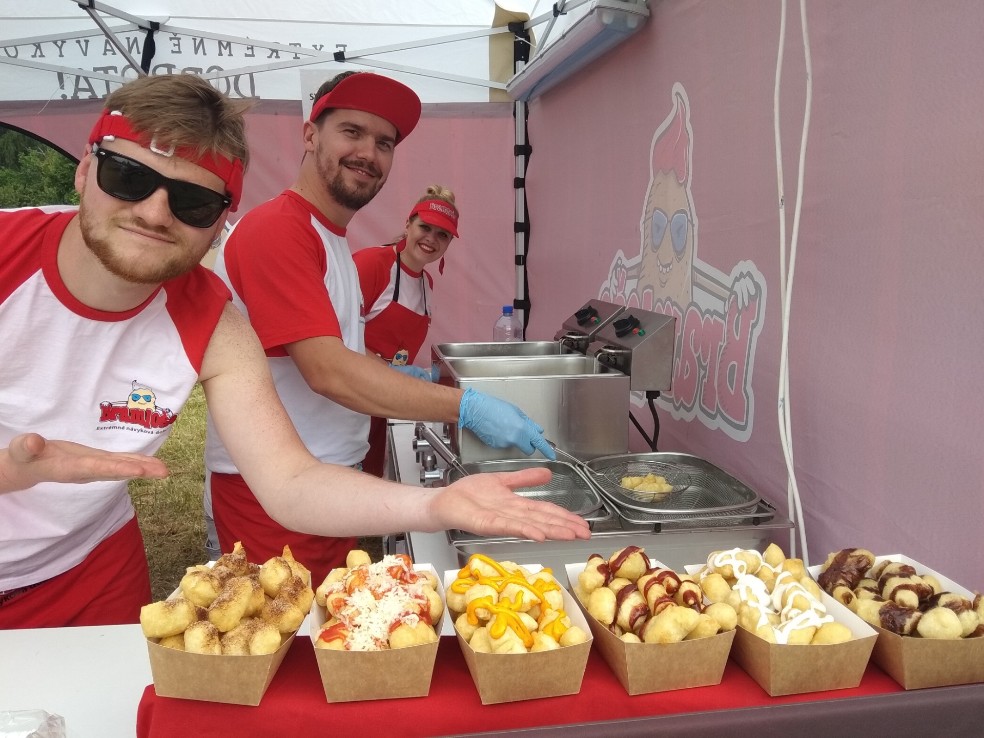 Stánek Bramloše - open air akce